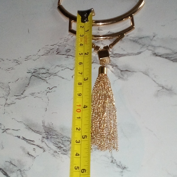 Beautiful Vintage Gold Tone Statement Necklace with Tassel - Picture 7 of 11